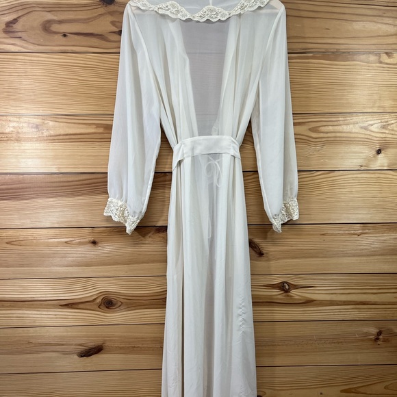 Vtg Victoria's Secret Robe M/L Sheer Ivory Chiffon Lace Trim Long B124 - Picture 12 of 16